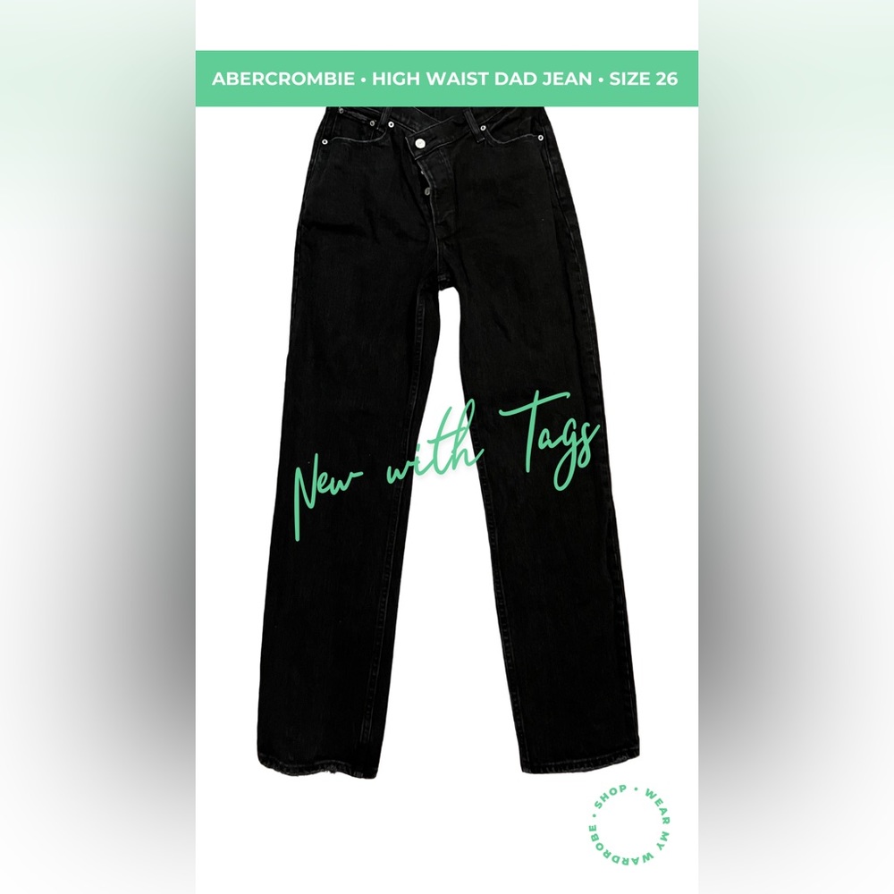 ABERCROMBIE High Waist Black Dad Jean - Size 26